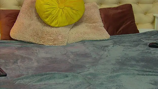 TaniaKaverina Adlı Modelin Canlı XXX Sohbeti