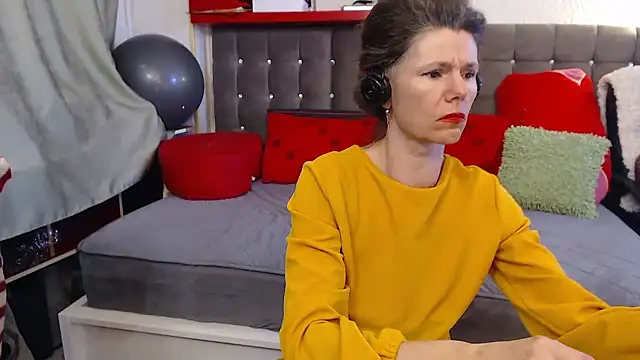 kellyterapy Adlı Modelin Canlı XXX Sohbeti