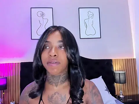 Pauline_Fox's Live XXX Chat