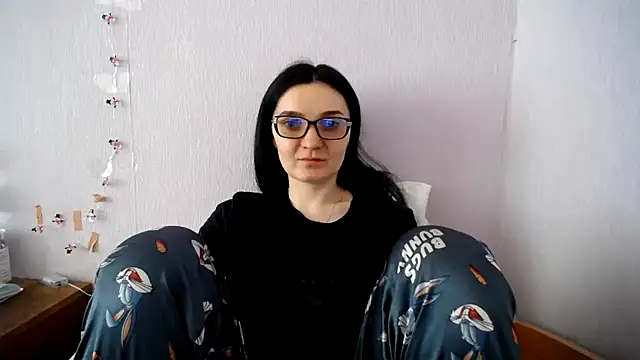 Shiny_gine Chat XXX live