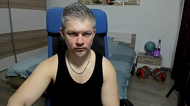 Živý XXX chat RobbyShawz