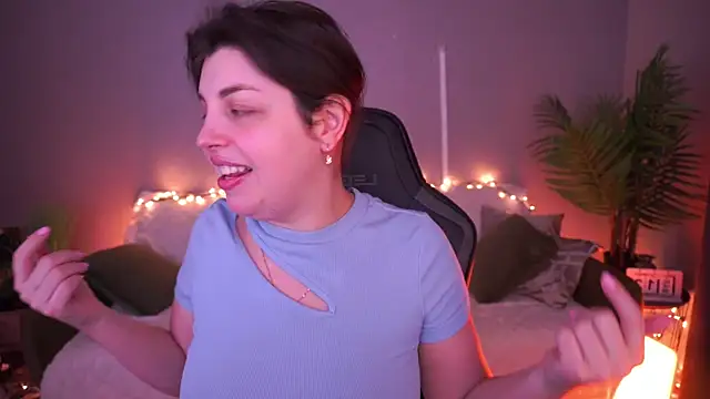 MirandaWong: απευθείας συνομιλία ΧΧΧ