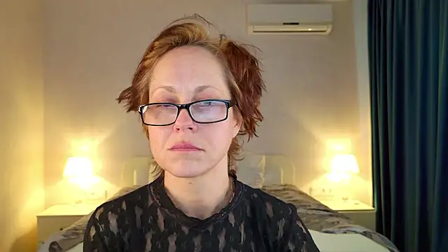 LioraWeiss – Live XXX-chat