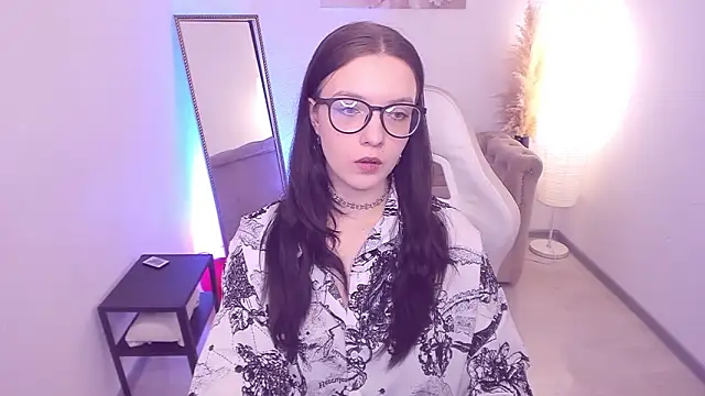 Emily_tender 即時 XXX 聊天