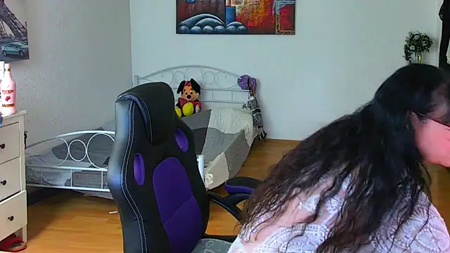 Sylly's Live XXX Chat