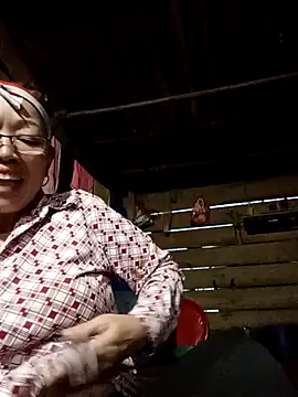 Chat +18 de Agnes-baby ao vivo