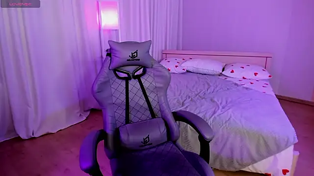 Madison_dolly 网络视讯表演