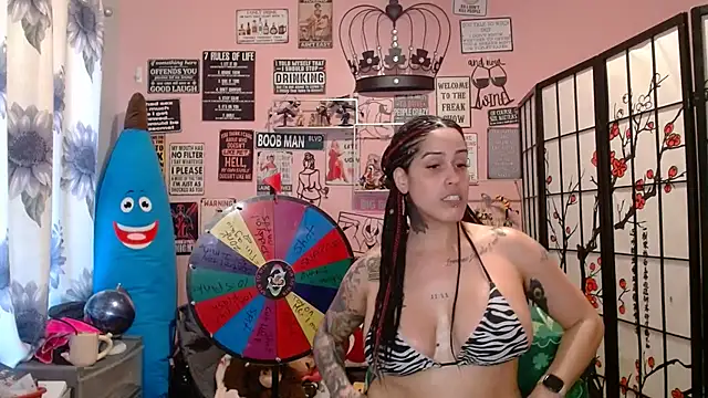 latinacubana Show in webcam