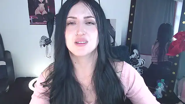 Chat +18 de Evelyn_Sheeran ao vivo