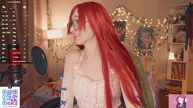 Show modela koshkasenpai na web-kameri