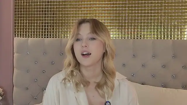 دردشة CaitlinSugar الجنسية المباشرة