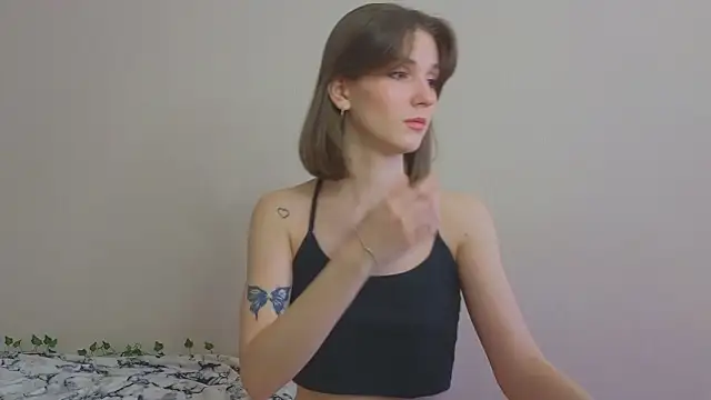 Czat XXX na żywo – PeachyWhisper