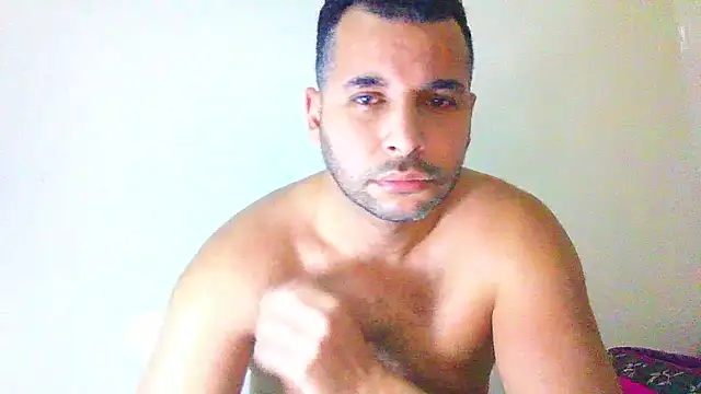 Dani_Lop: διαδικτυακό σόου στην κάμερα