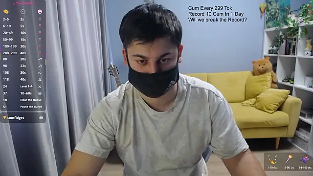 Tomguys Live XXX-Chat