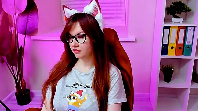 Онлайн чат XXX CarolGiggly