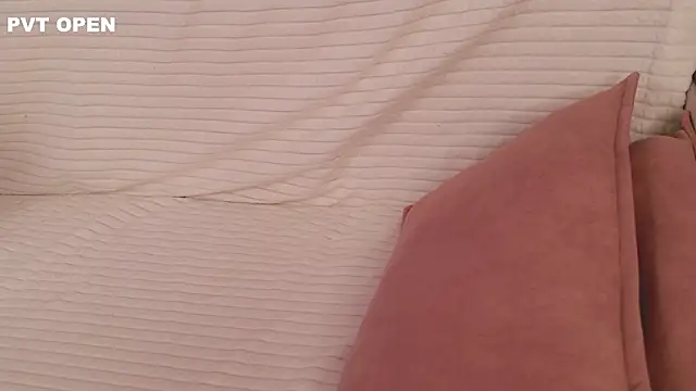 XXX chat uživo modela hlopushkahouse