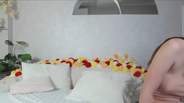 دردشة MollyBrams الجنسية المباشرة