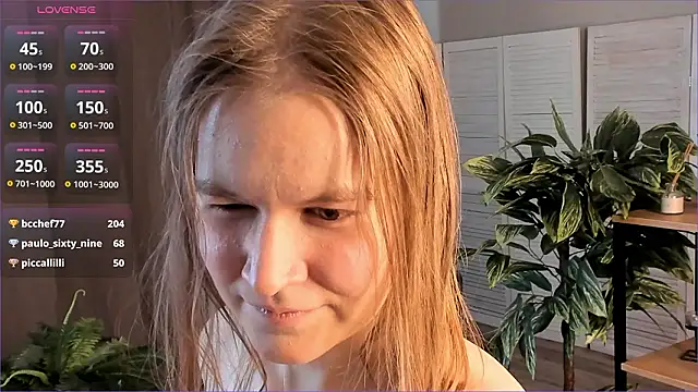 CleliaRostek Chat XXX live