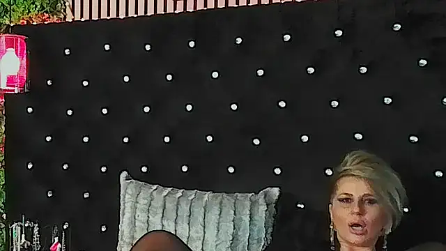 Chat XXX ao vivo de InannaStar