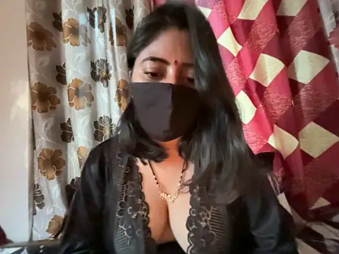 okbent Show in webcam