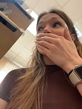 StreetSquirt 라이브 XXX 채팅