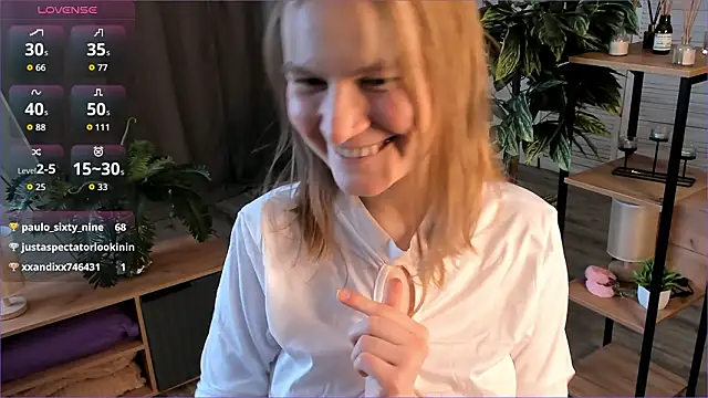 Czat XXX na żywo – CleliaRostek