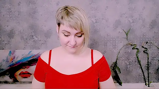 Djullia Chat XXX live