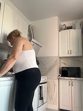 LanaSoftt's Live XXX Chat