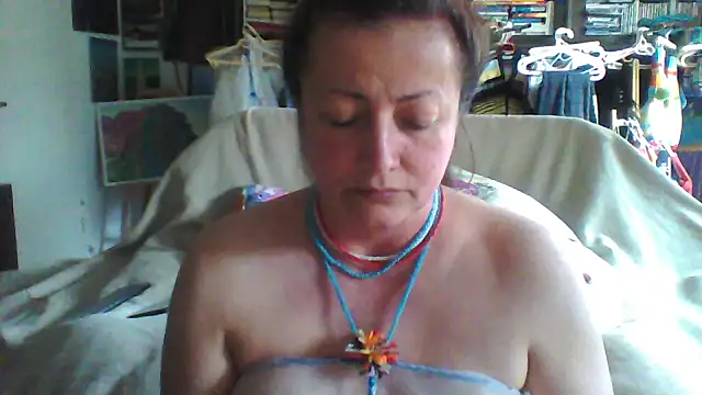 MariaAnaSunshine's Live XXX Chat