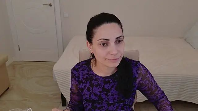 XXX chat uživo modela LovelyBeatrice