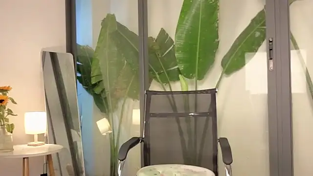 دردشة TsukiHikari الجنسية المباشرة