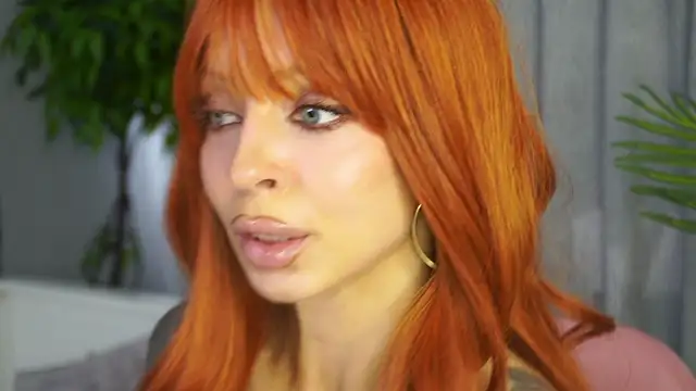 Chat +18 de LanaReals ao vivo