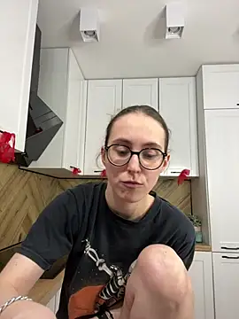 Chat +18 de MartiniiSelenna ao vivo