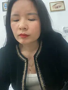 Chatroom XXX en direct de Ivy_Trix2