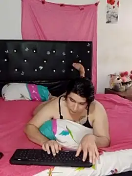 Kaissydoll 即時 XXX 聊天