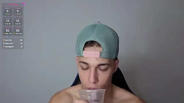 orionblaze69_'s Live XXX Chat