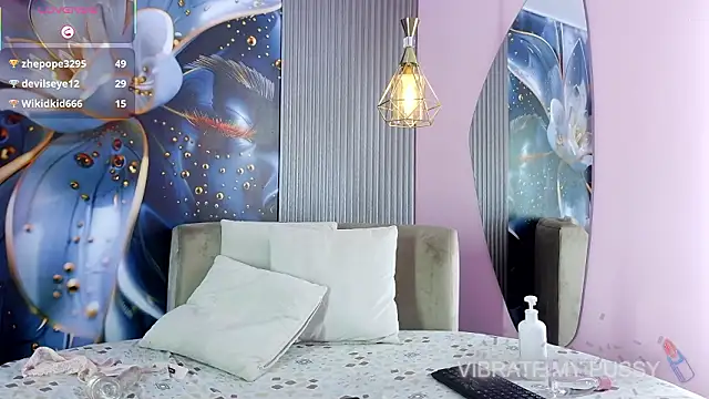 rouxinferno_cr élő XXX-chatje