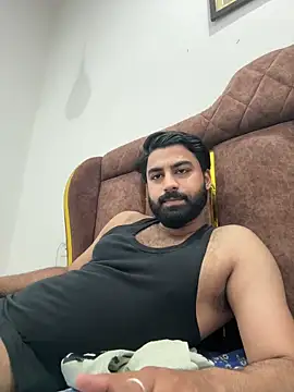 Royalboy_03 Chat XXX in diretta