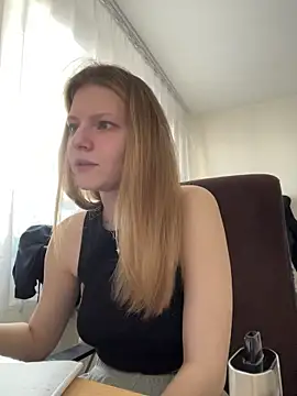 MaryHiggins Chat XXX in diretta