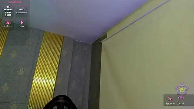 Laulin_tay's Webcam Show