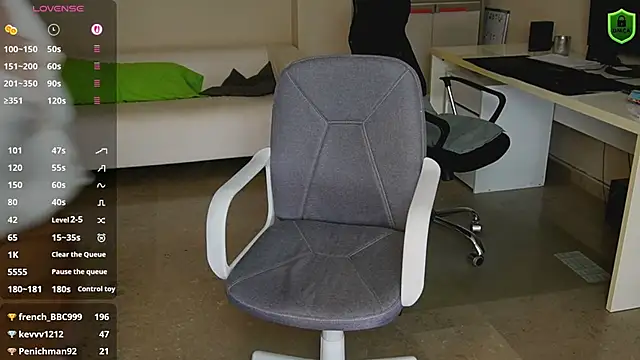 Chat XXX ao vivo de JennyCoquine