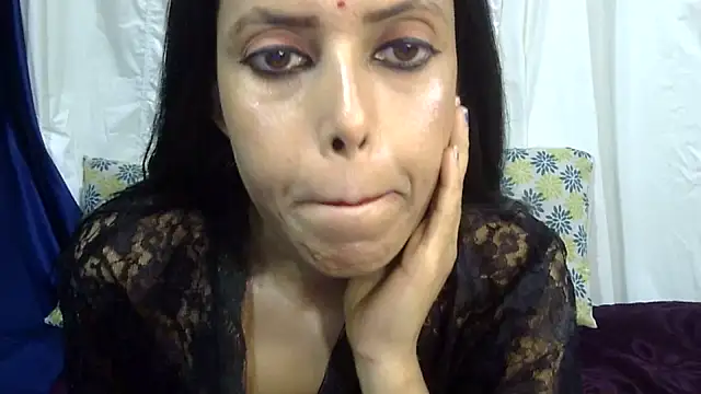 Only-Priya 即時 XXX 聊天