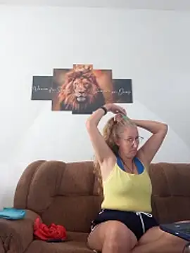 MILEIDE980's Live XXX Chat