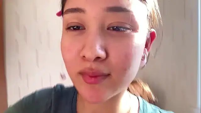 YourMiIa Live XXX Chat