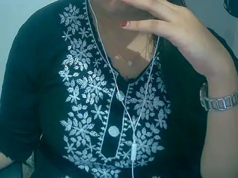 Cute_Aliyaa's Live XXX Chat