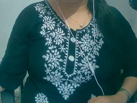 Cute_Aliyaa Live XXX-chat