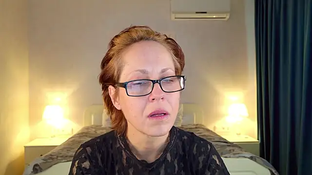 LioraWeiss Live XXX-Chat