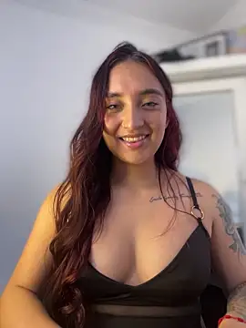 _Tammyy Adlı Modelin Canlı XXX Sohbeti