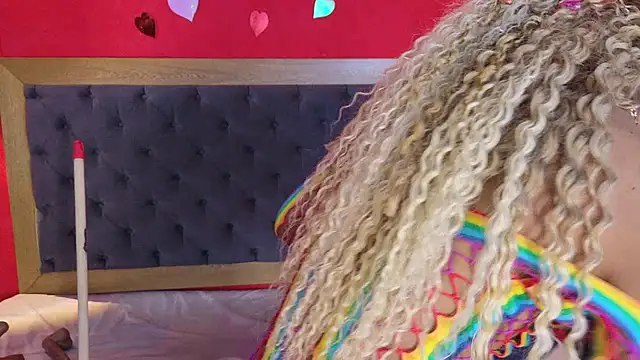 YayaHilton's Live XXX Chat