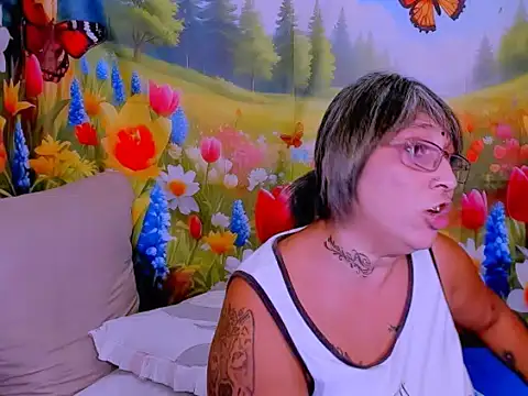 indianroxy: онлайн-секс-чат